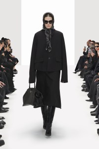 Balenciaga RTW Spring 2022