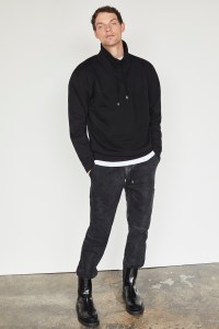 Frame Men’s Resort 2022