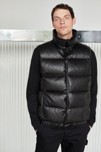 Frame Men’s Resort 2022