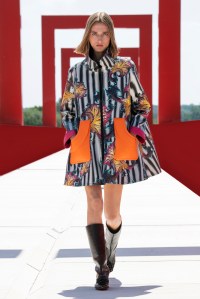 Louis Vuitton Resort 2022
