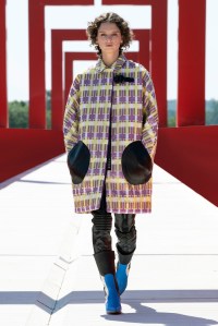 Louis Vuitton Resort 2022