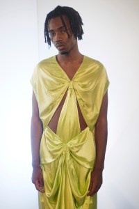 Loewe MenÕs Spring 2022