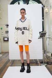 MM6 Maison Margiela Resort 2022