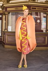 Moschino Resort 2022