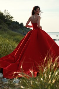 Oscar de la Renta Resort 2022