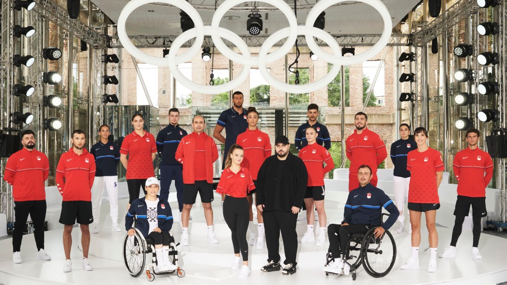 Les Benjamins creative director Bunyamin Aydin and the Turkish Olympic Team.