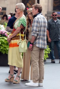 NEW YORK, NY - JULY 26: Michael Patrick King, Sarah Jessica Parker and Cynthia Nixon on the set of And Just Like That in New York City on July 26, 2021. Credit: RW/MediaPunch /IPX