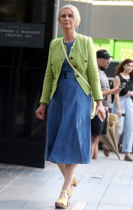 NEW YORK, NY- August 25: Cynthia Nixon on the set of And Just Like That in New York City on August 25, 2021. Credit: RW/MediaPunch /IPX