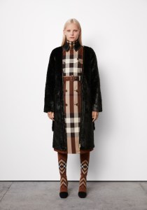 Burberry Resort 2022