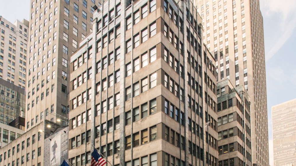 Fifth Avenue Association to Host NYFW Shows at 608 Fifth Avenue