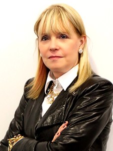 Elaine MacNeil