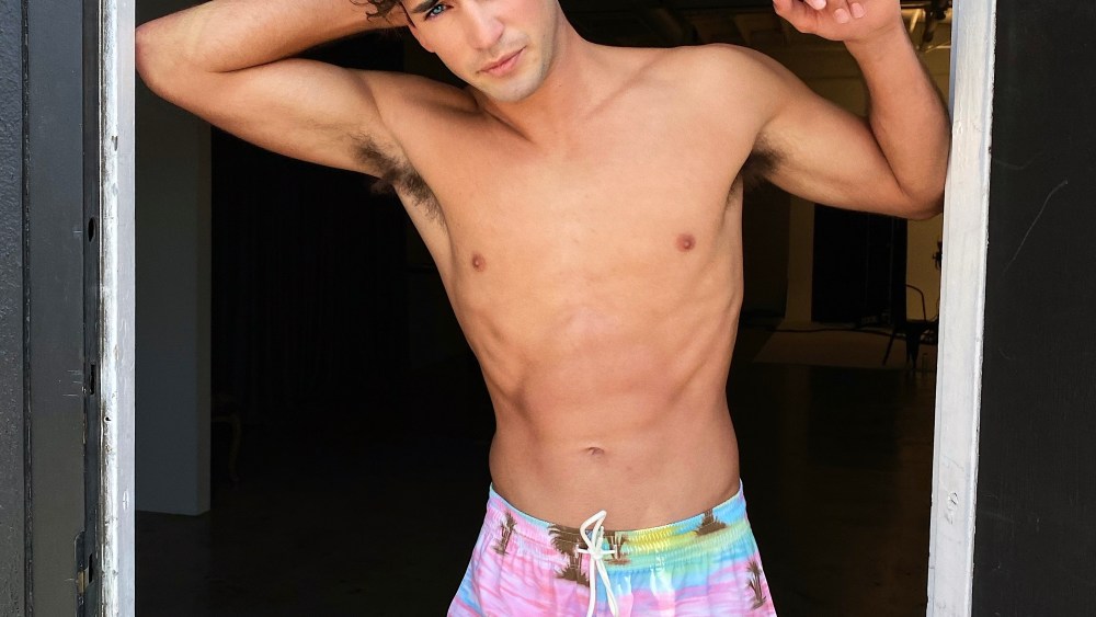 A look from Frankies Bikinis
