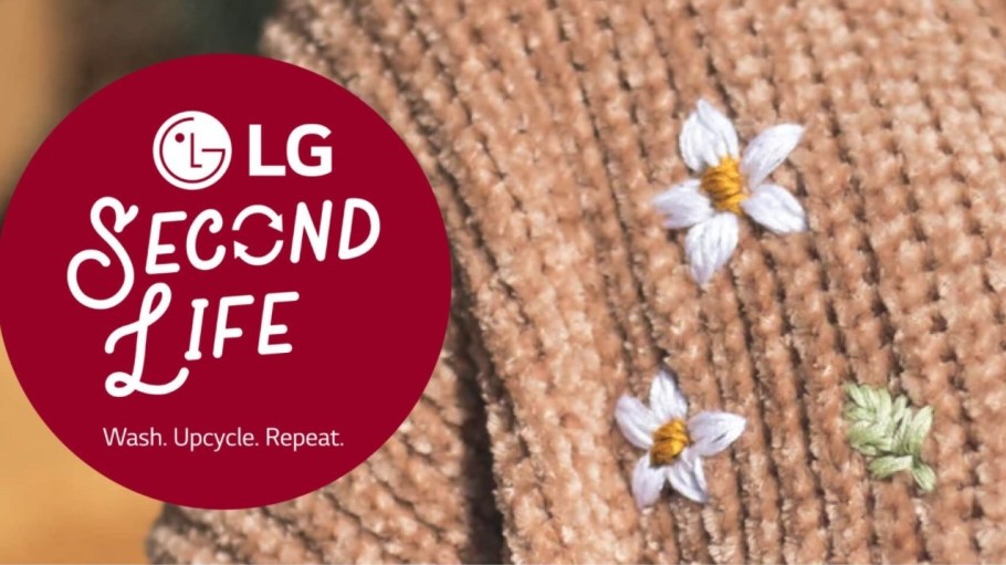 LG is the first non-fashion brand to leverage thredUP's Resale-as-a-ServiceⓇ, signaling that companies across industries are participating in the apparel resale economy.