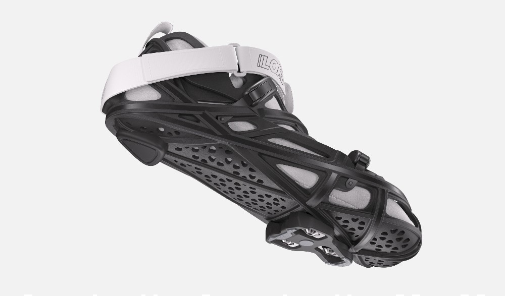 Lore opened up its debut shoe, the LoreOne, for pre-orders
