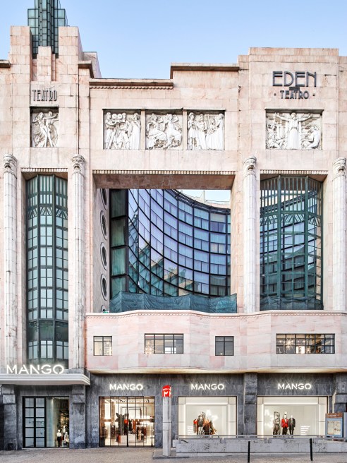Mango expects to turn a profit this year, helped by 37% growth in online sales for the first half from last year, and up 85% versus 2019.