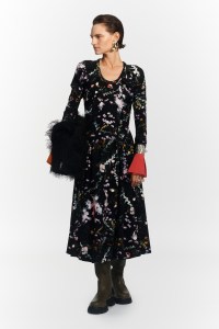 3.1 Phillip Lim Resort 2022