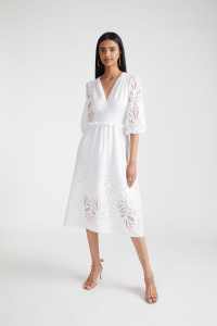 Shoshanna Resort 2022