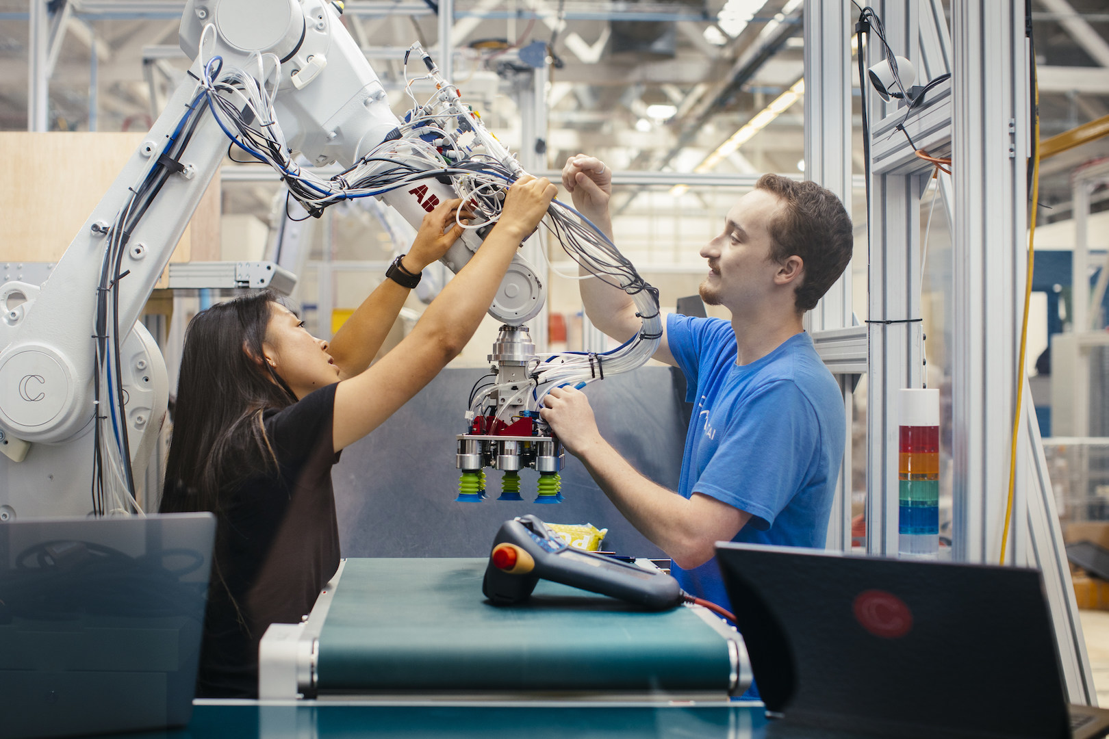 Covariant has raised $80 million in Series C funding led by Index Ventures, bringing its total funding to $147 million within two years of the company's public launch.