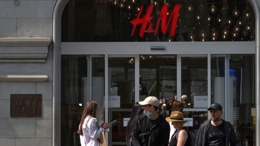 H+M Group and Walmart have joined Ikea parent Ingka Group and Kingfisher Plc. to launch the Race to Zero campaign against climate change.
