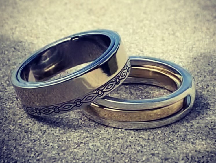 Gámos rings.