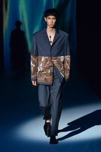 Mikage Shin RTW Spring 2022