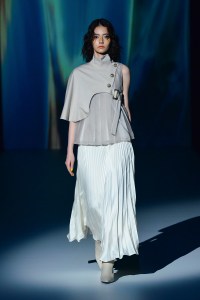 Mikage Shin RTW Spring 2022