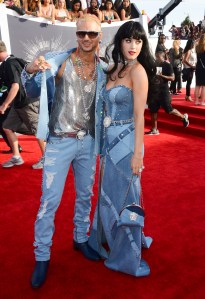 Riff Raff, left, and Katy Perry arrive at the MTV Video Music Awards at The Forum on Sunday, Aug. 24, 2014, in Inglewood, Calif. (Photo by Jordan Strauss/Invision/AP)