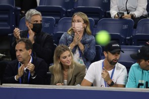 Ben Stiller and Christine Taylor react during a Men's Singles match at the 2021 US Open, Wednesday, Sep. 1, 2021 in Flushing, NY. (Brad Penner/USTA)