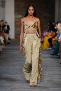 Alberta Ferretti RTW Spring 2022