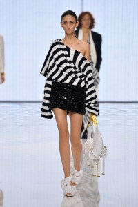 Balmain RTW Spring 2022