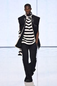 Balmain RTW Spring 2022