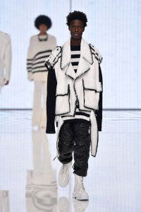 Balmain RTW Spring 2022