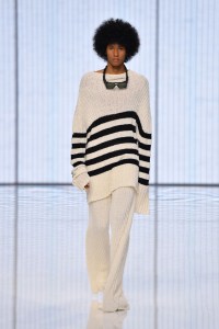 Balmain RTW Spring 2022