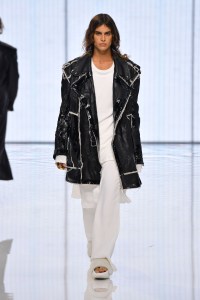 Balmain RTW Spring 2022