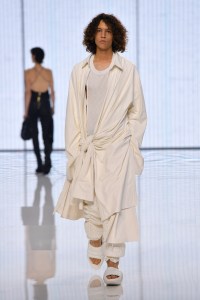 Balmain RTW Spring 2022