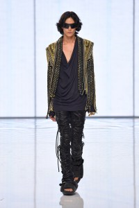 Balmain RTW Spring 2022