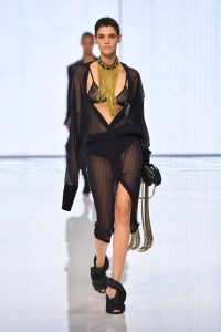 Balmain RTW Spring 2022