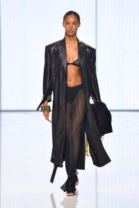 Balmain RTW Spring 2022