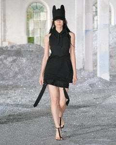 Burberry RTW Spring 2022