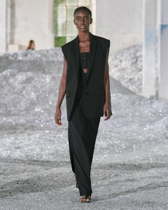 Burberry RTW Spring 2022