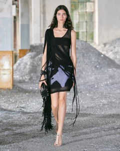 Burberry RTW Spring 2022