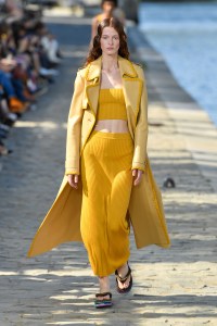 Chloé RTW Spring 2022