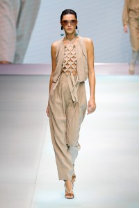 Emporio Armani RTW Spring 2022