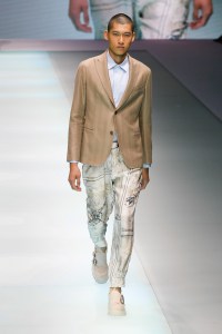 Emporio Armani RTW Spring 2022