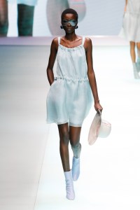 Emporio Armani RTW Spring 2022