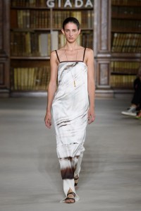 Giada RTW Spring 2022