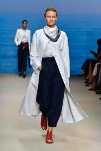 Giorgio Armani RTW Spring 2022