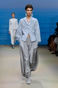 Giorgio Armani RTW Spring 2022