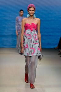 Giorgio Armani RTW Spring 2022