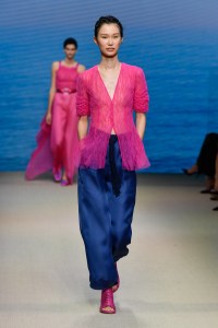 Giorgio Armani RTW Spring 2022
